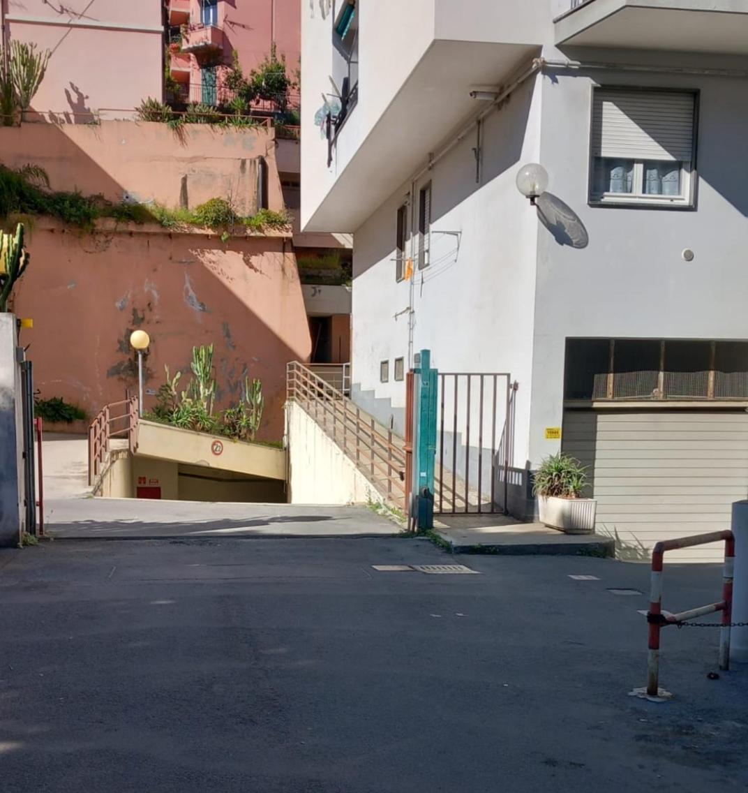 Casa Rosa Lucia Centrale Con Parcheggio Sanremo Bagian luar foto