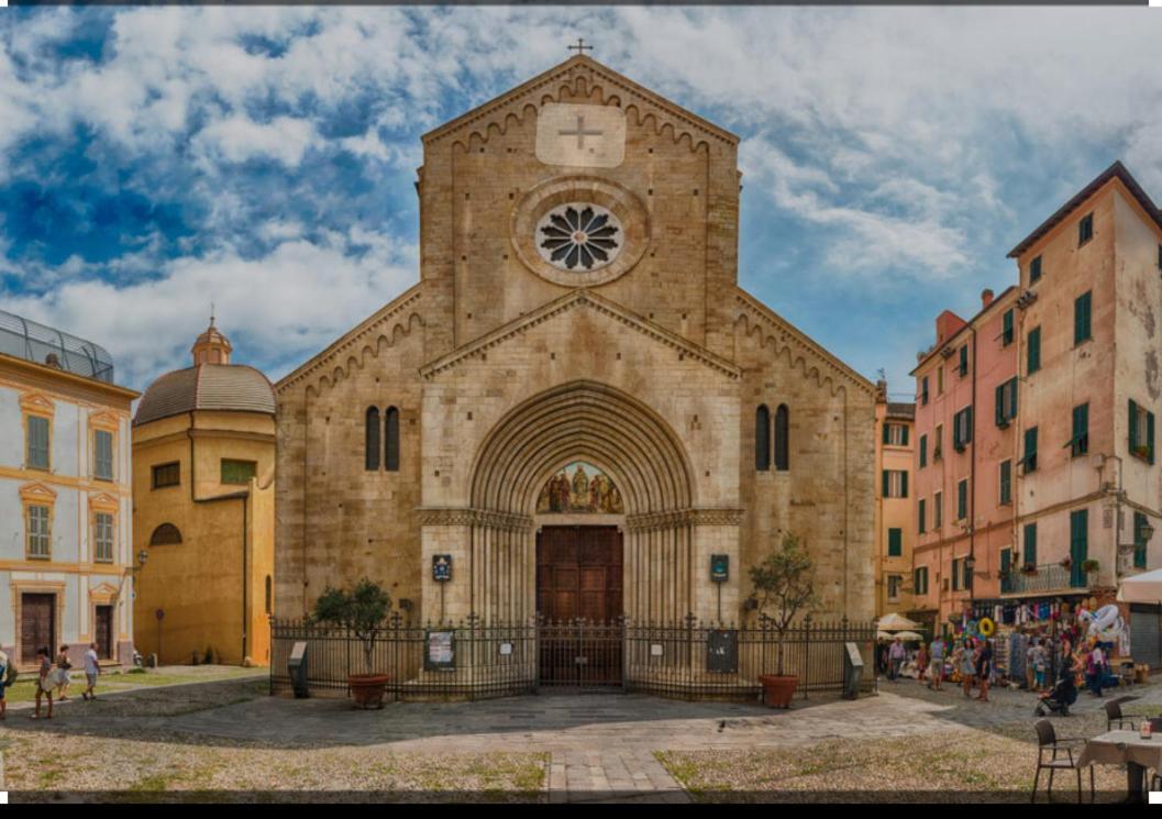 Casa Rosa Lucia Centrale Con Parcheggio Sanremo Bagian luar foto